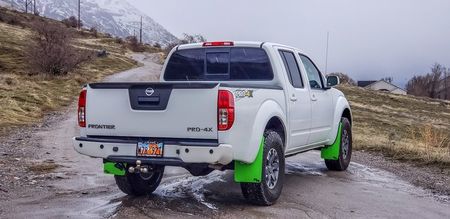 Nissan Navara mudflaps