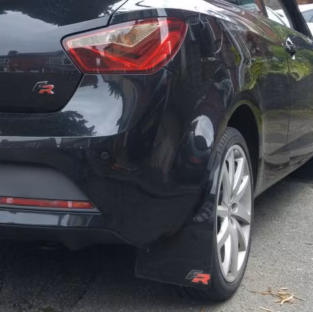 Seat Ibiza Stänklappar