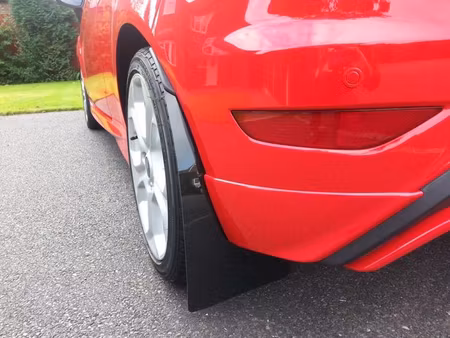 Ford Fiesta ST180 MK7.5 Stänklappar  2013+