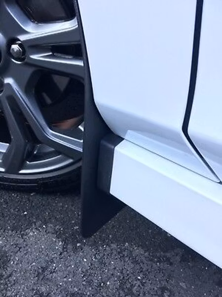 Ford Fiesta MK8 Stänklappar 2017+