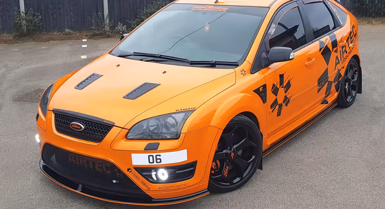 Ford Focus ST225 Mk2 Stänklappar  2004-2011