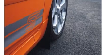 Ford Focus ST225 Mk2 Stänklappar  2004-2011
