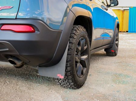 Jeep Cherokee Trailhawk mud flaps