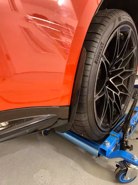 Bmw M3/M4  G80/G81/G82/G83 Stänkskydd
