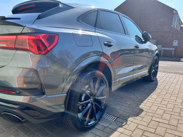 Audi RSQ3 Stänkskydd
