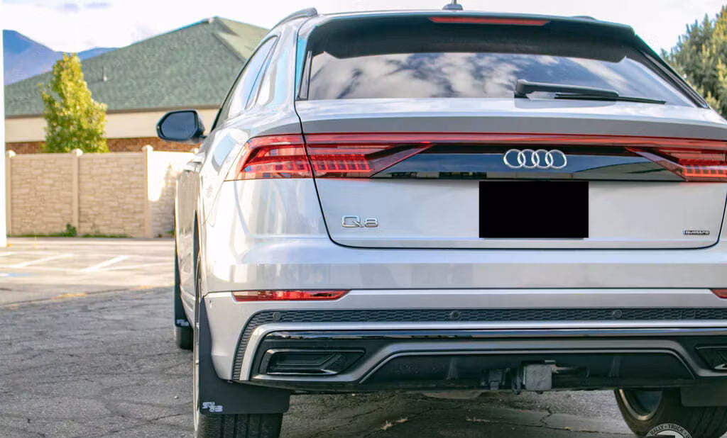 Audi Q8 mud flaps