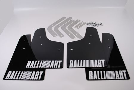 Mitsubishi Evo 4 mud flaps