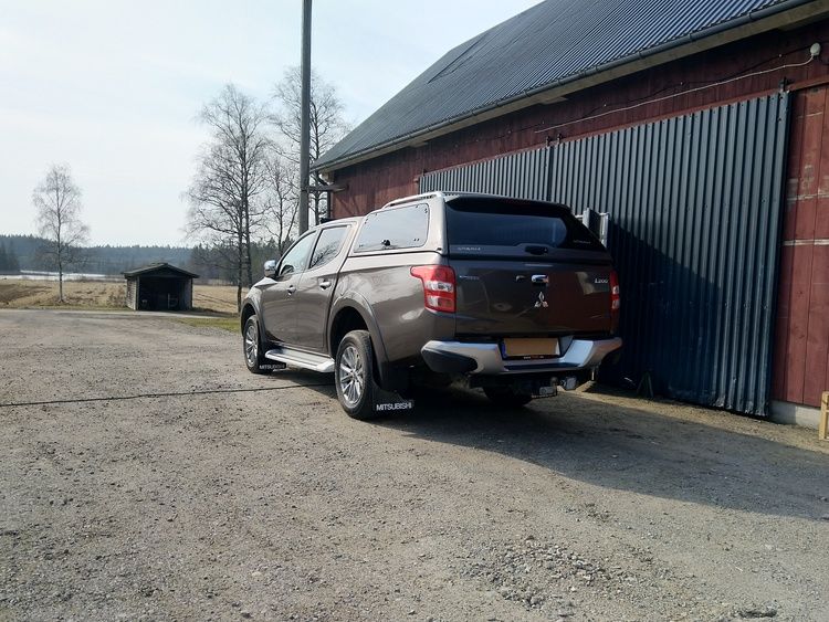Mitsubishi L200 mud flaps 2005 - 15