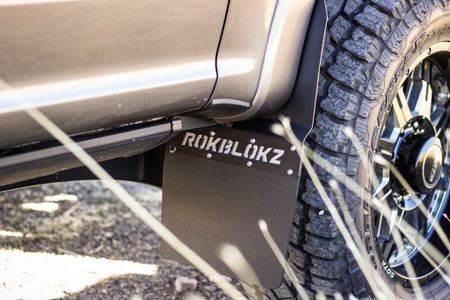 Ford F-250 F-350 super duty SRW step back 2017+ Mud flaps
