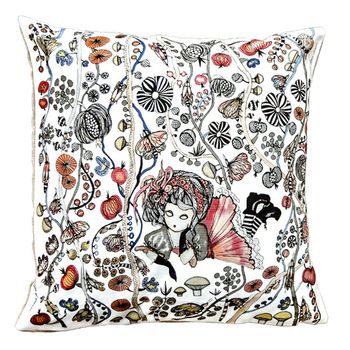Decorative cushion "Snill Pike" (Nice Girl) in Fableskog"