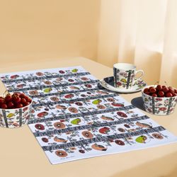 Table runner "Dancing Birds" Fabelskog series