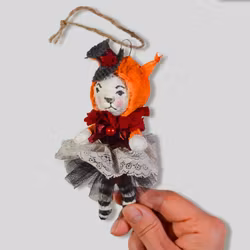 Spun Cotton Ornaments, Squirrel #162