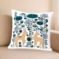 Cushion cover "Sly Deer" Fabelskog series