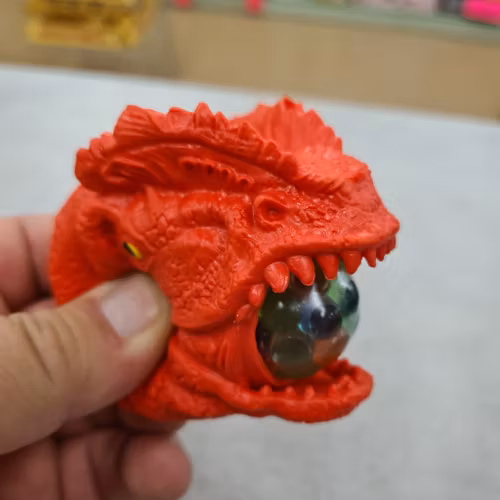 PRESSA DINOHUVUDET
