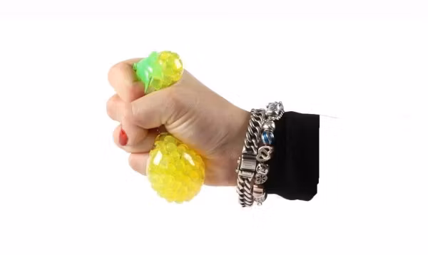 SQUEEZEY FRUITY - JORDGUBBE 5.5 cm