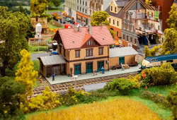 FA212122 - Station "Ochsenhausen" - Faller N