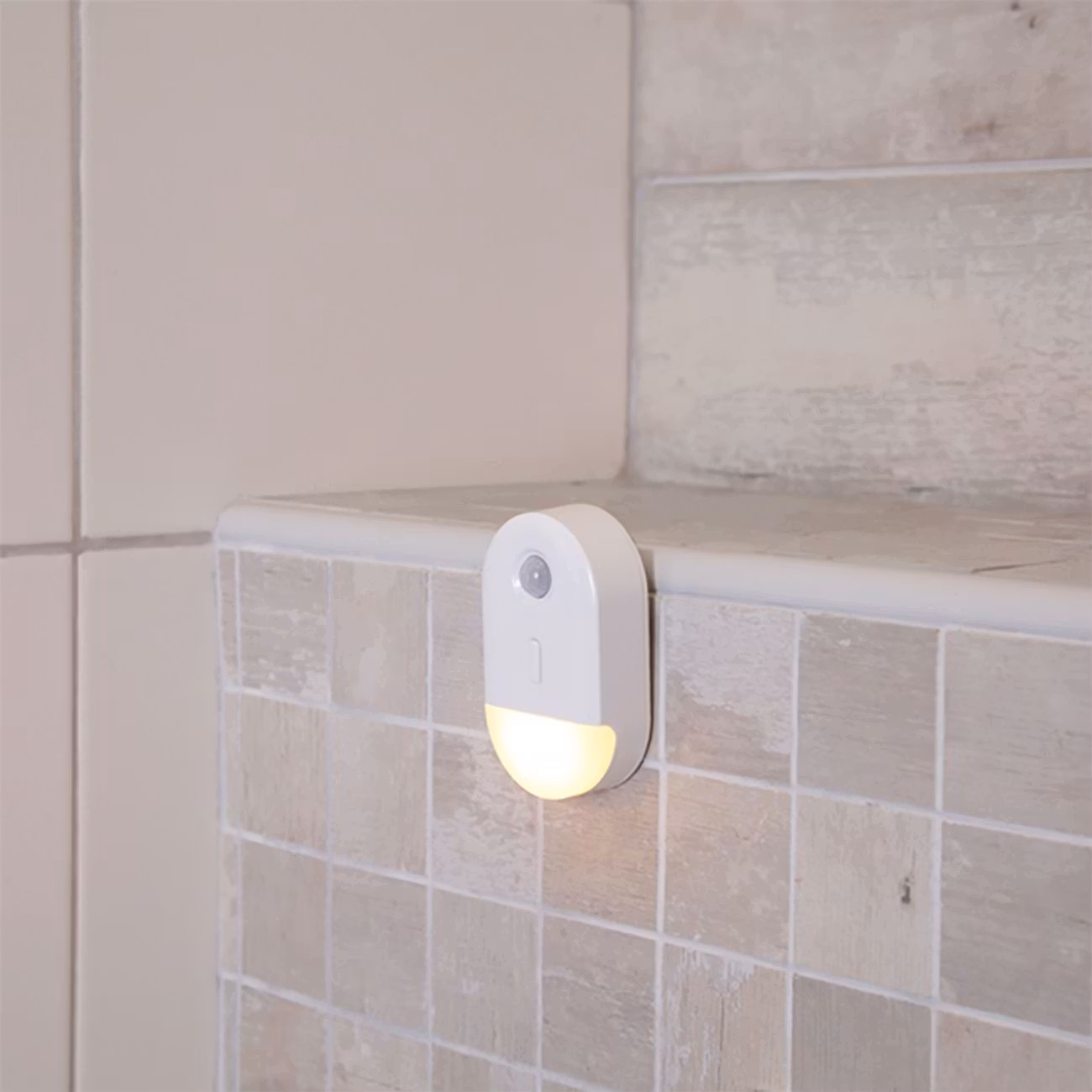 Toalettlampa med Rörelsesensor