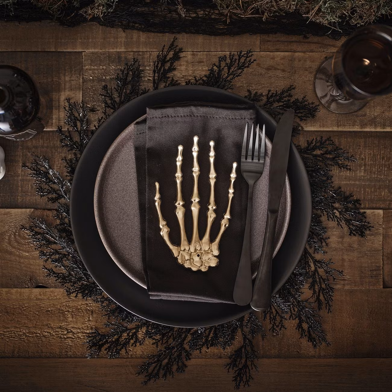 Svart Kvistkrans Underlägg