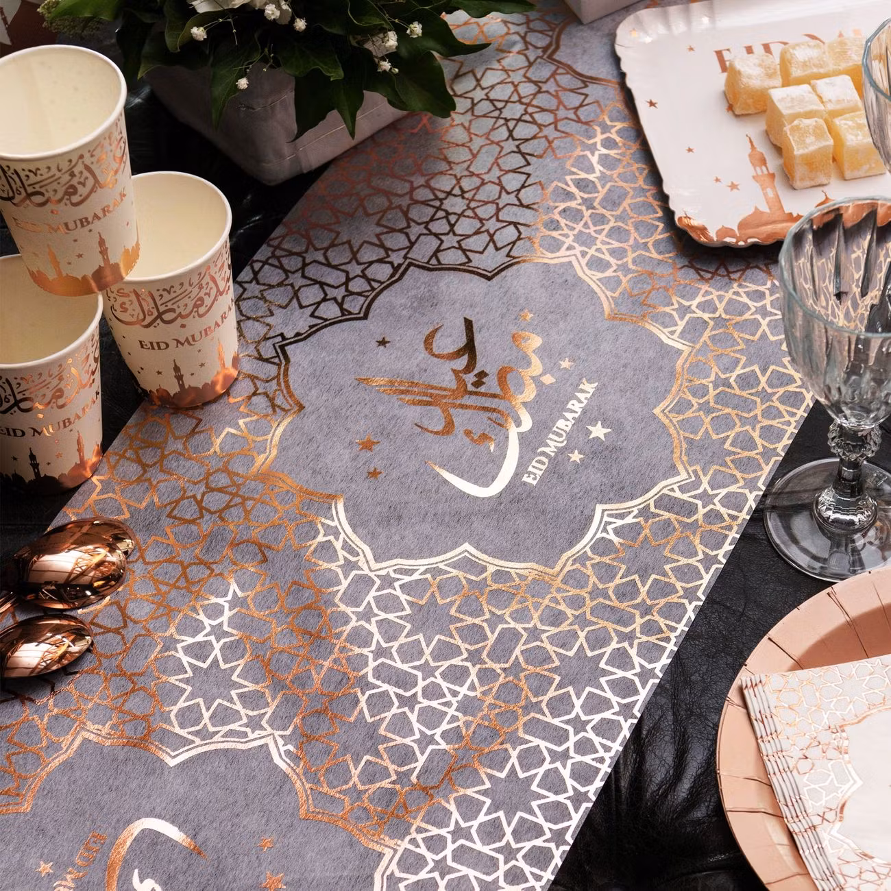 Bordslöpare Eid Mubarak Roséguld