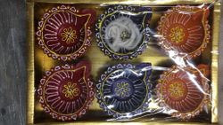 Earthern Pot Diyas (set of  6 Pcs.) type 1