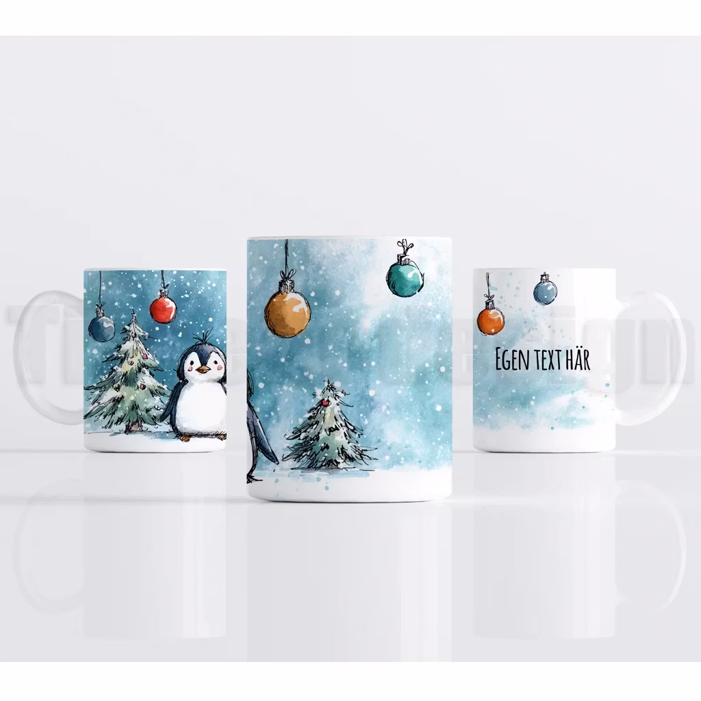 Julmotiv med pingvin, snötäckta granar och hängande julkulor