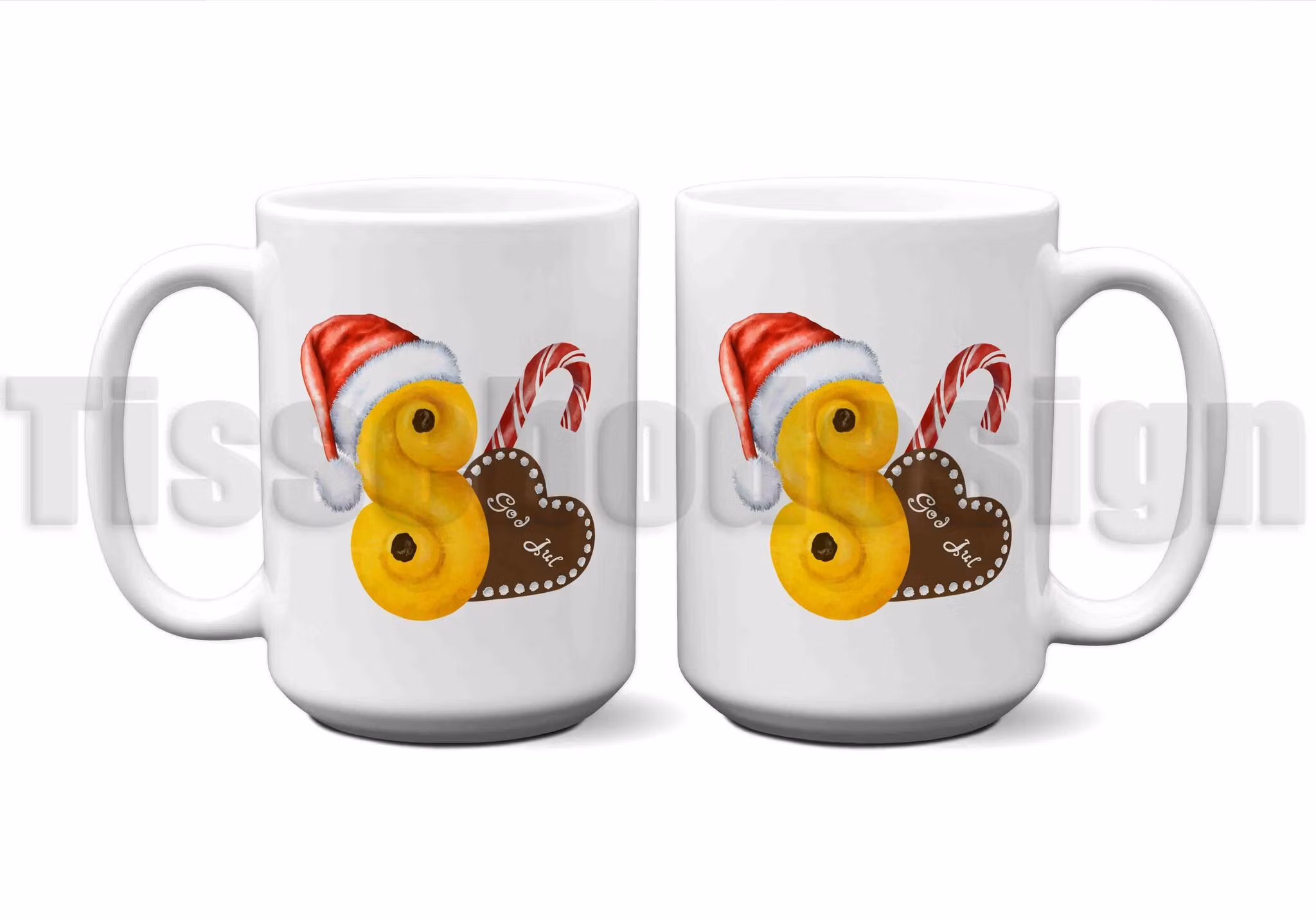 Vit keramisk mugg med motiv av lussebullar, 450 ml, med tryck på båda sidor.