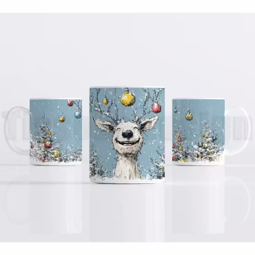 Julmugg – ren med julkulor och vintergran