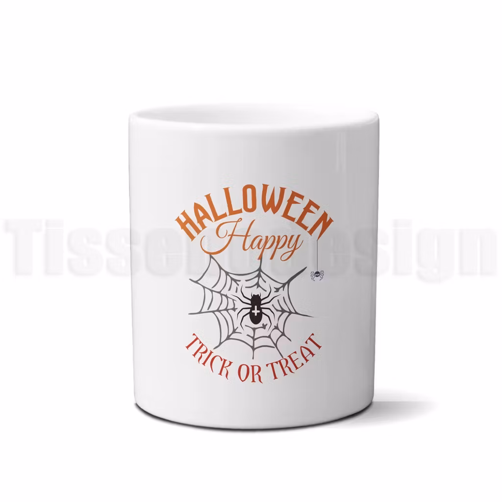 Vit mugg med texten Happy Halloween Trick or Treat och svart spindelnätsmotiv i mitten