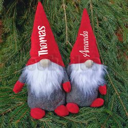 Stor Tomte - Med Valfritt Namn – Skapa En Magisk Julstämning - ca 37 cm