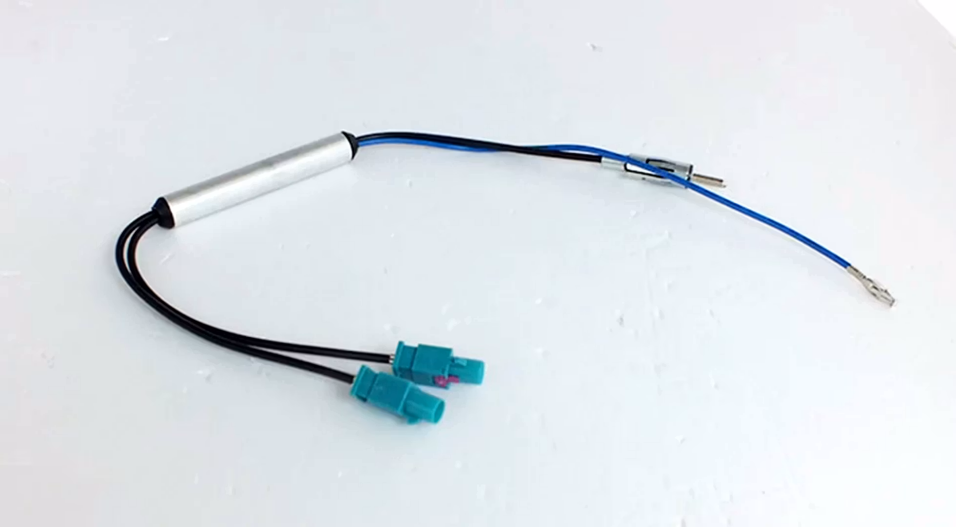 Dual seat Radioantenn uttag.