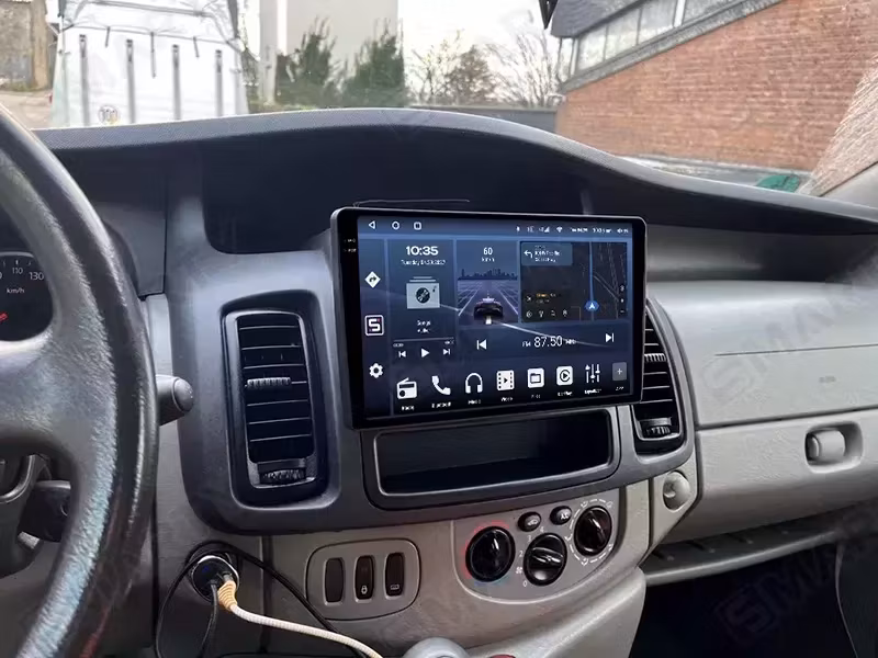 9,5" android 13 bilstereo  RenaultTraffic(2007--2012) gps wifi carplay android auto blåtand rds Dsp RAM:8GB, ROM:256GB  ,4G LTE