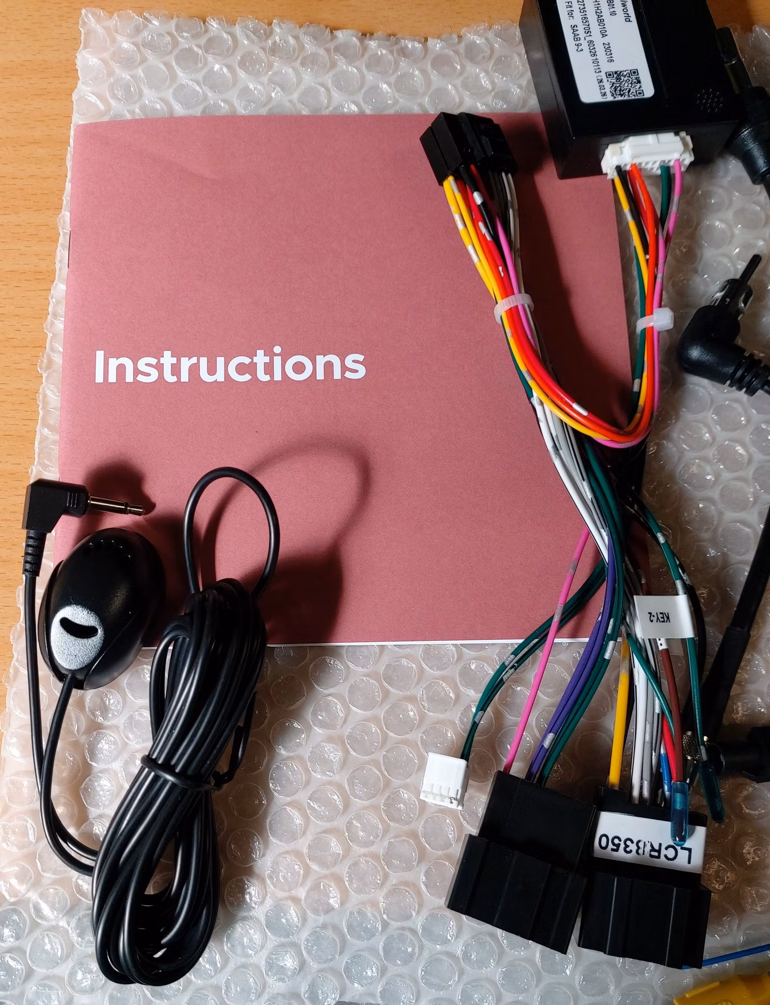 7 tum android 15 , bilstereo  SAAB 9-3 (2007----2014) GPS WIFI carplay android auto blåtand rds Dsp RAM: 6GB , ROM: 128GB ,4G LTE+GRATIS BACKKAMERA