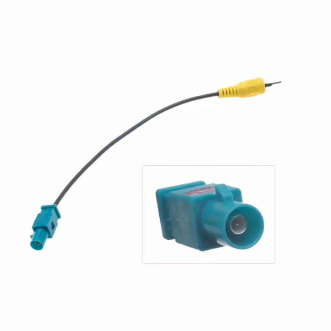 Mercedes Benz original backkamera till rca adapter
