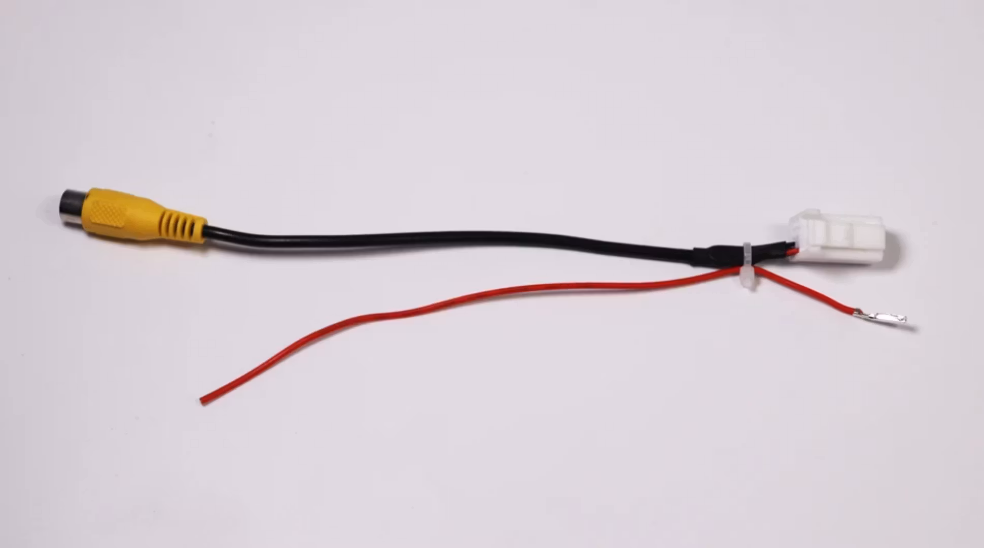 Rca backkamera adapter Subaru Forester 2012--2015