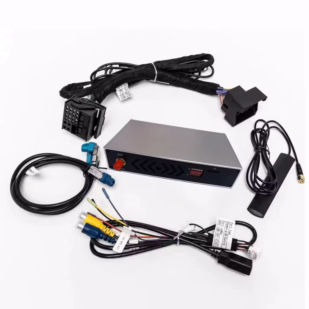 CarPlay & Android Auto Box Mercedes-Benz C-Klass W205 NTG 5.0 (2014–2018) + GRATIS HD Backkamera