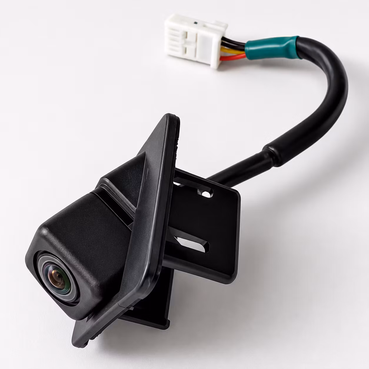 Mazda Original Backkamera OE BHN1-67-RC0 / BHN1-67-RC0A – OEM Backkamera Mazda 3 Sedan BM 2014–2016
