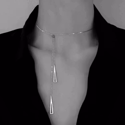 Necklace Triangle