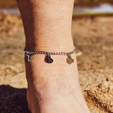 Engraved anklet Your Hearts