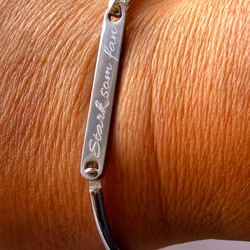 Bangle med personlig gravering