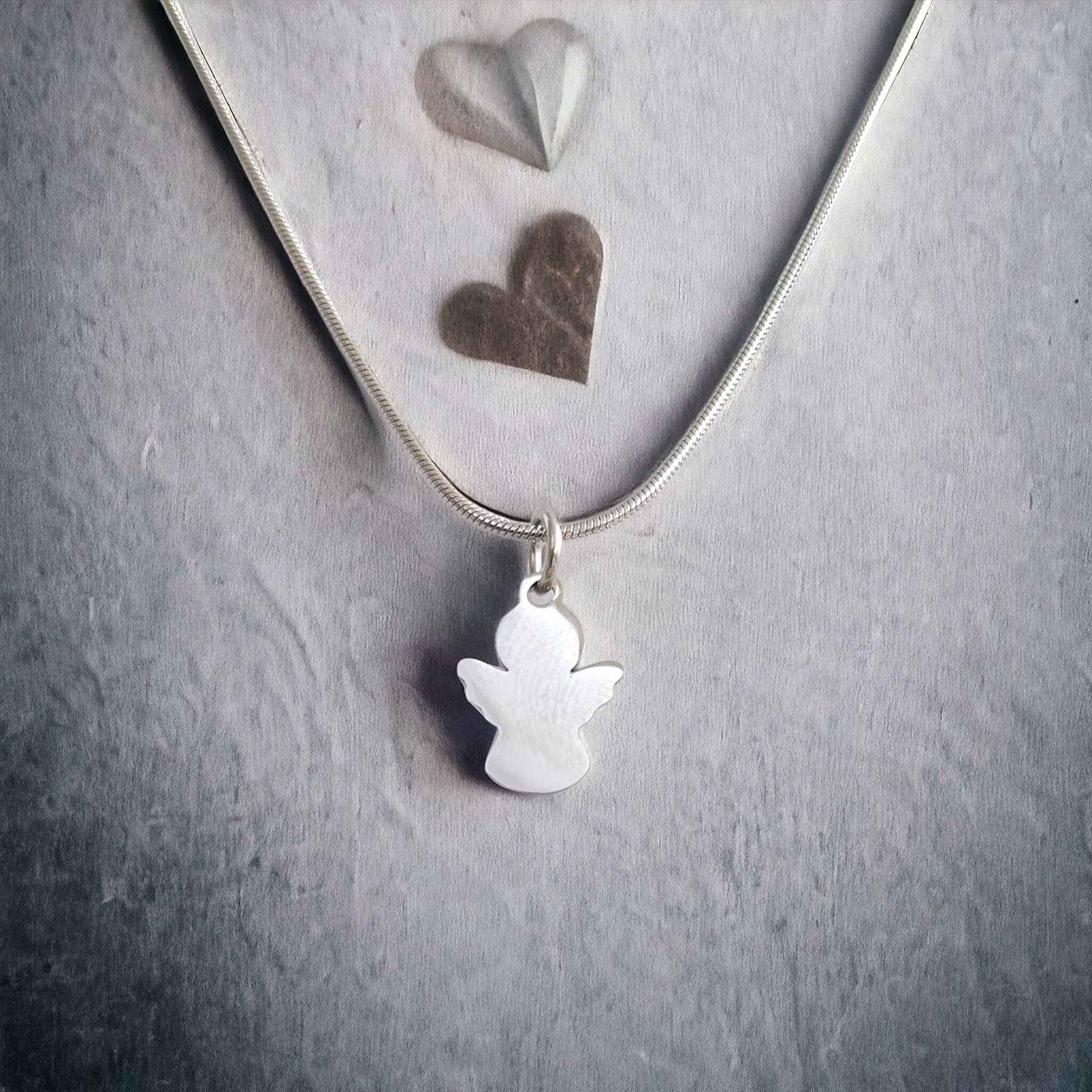 Halsband Lilla Ängeln