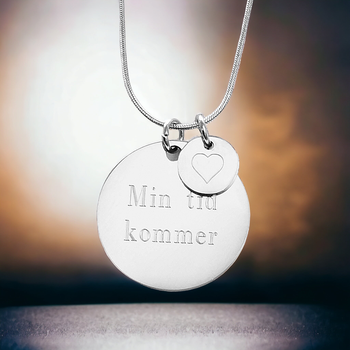 Graverat halsband Min tid kommer