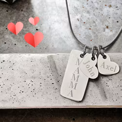 Graverat halsband Mammas hjärtan