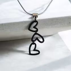 Halsband Tre hjärtan/svart