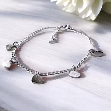 Engraved bracelet Your Hearts