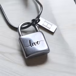 Halsband Hänglås med graverad tag