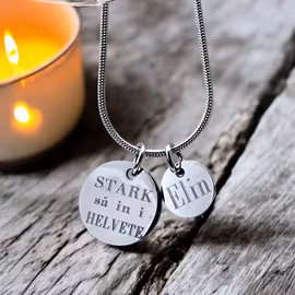 Graverat halsband STARK så in i helvete - personlig tag