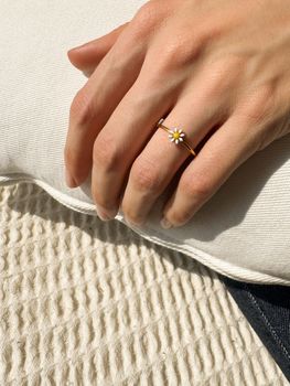 Ring Daisy