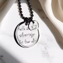 Halsband Kaffe och silvertejp