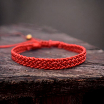 Flätat armband