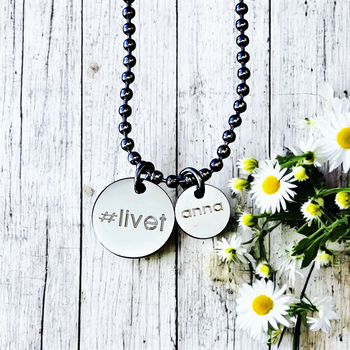 Personligt graverat halsband #Livet